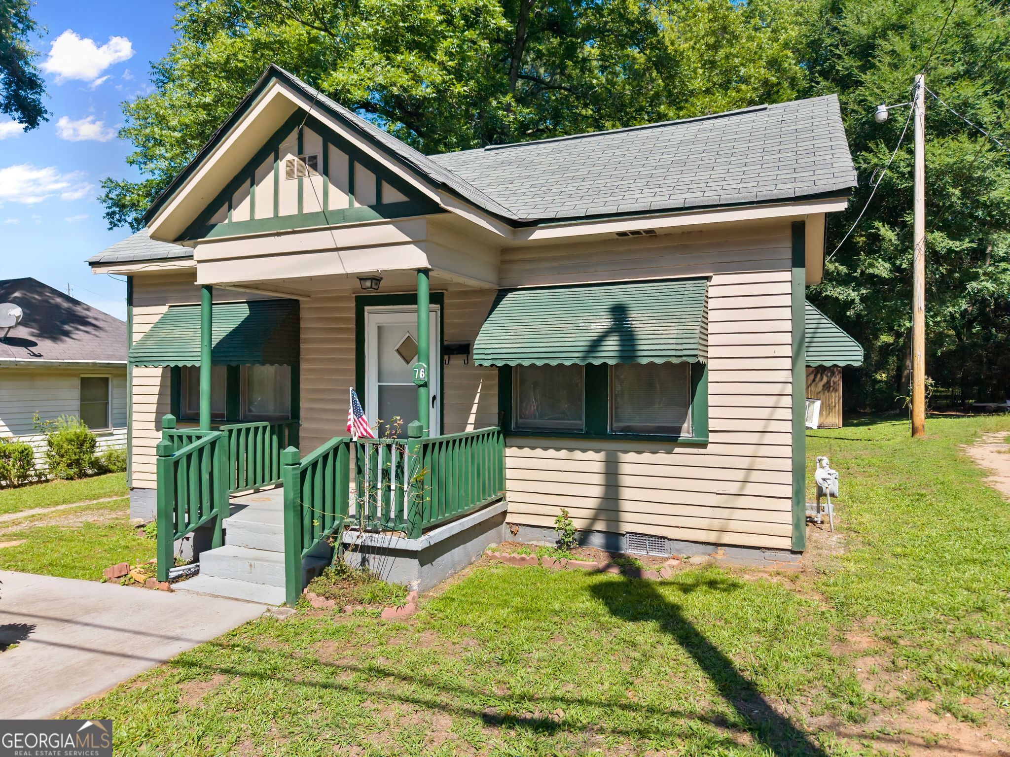 76 Park Street Commerce, GA 30529 - Photo 3 of 37