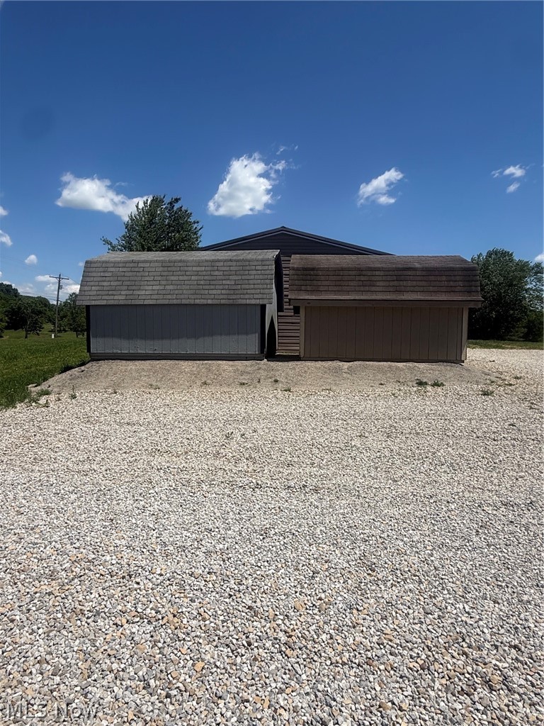 75663 Old Twenty One Road Kimbolton, OH 43749 - Photo 9 of 37