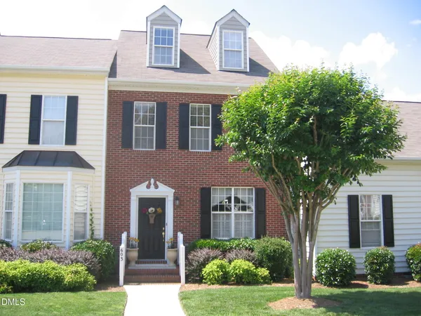 $1,825 | 603 Knightsborough Way, Apex, NC 27502