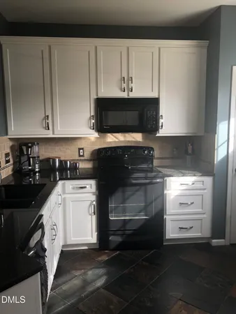 $1,825 | 603 Knightsborough Way, Apex, NC 27502