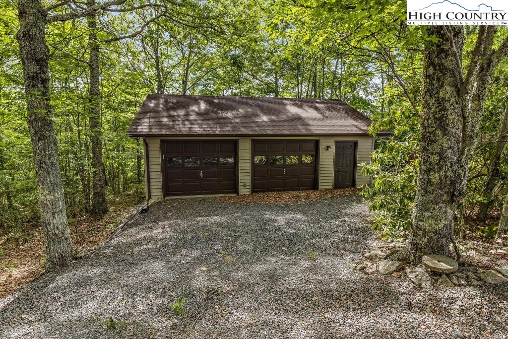 3897 Andy Hicks Road Banner Elk, NC 28604 - Photo 37 of 47 Gallery Image 37