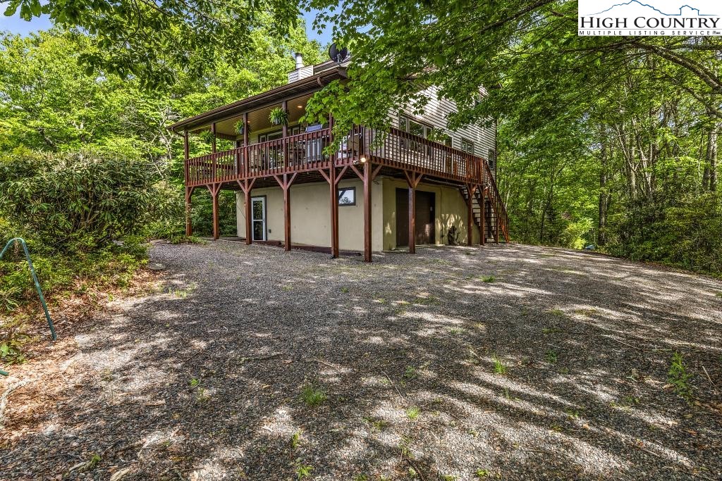 3897 Andy Hicks Road Banner Elk, NC 28604 - Photo 4 of 47 Gallery Image 4