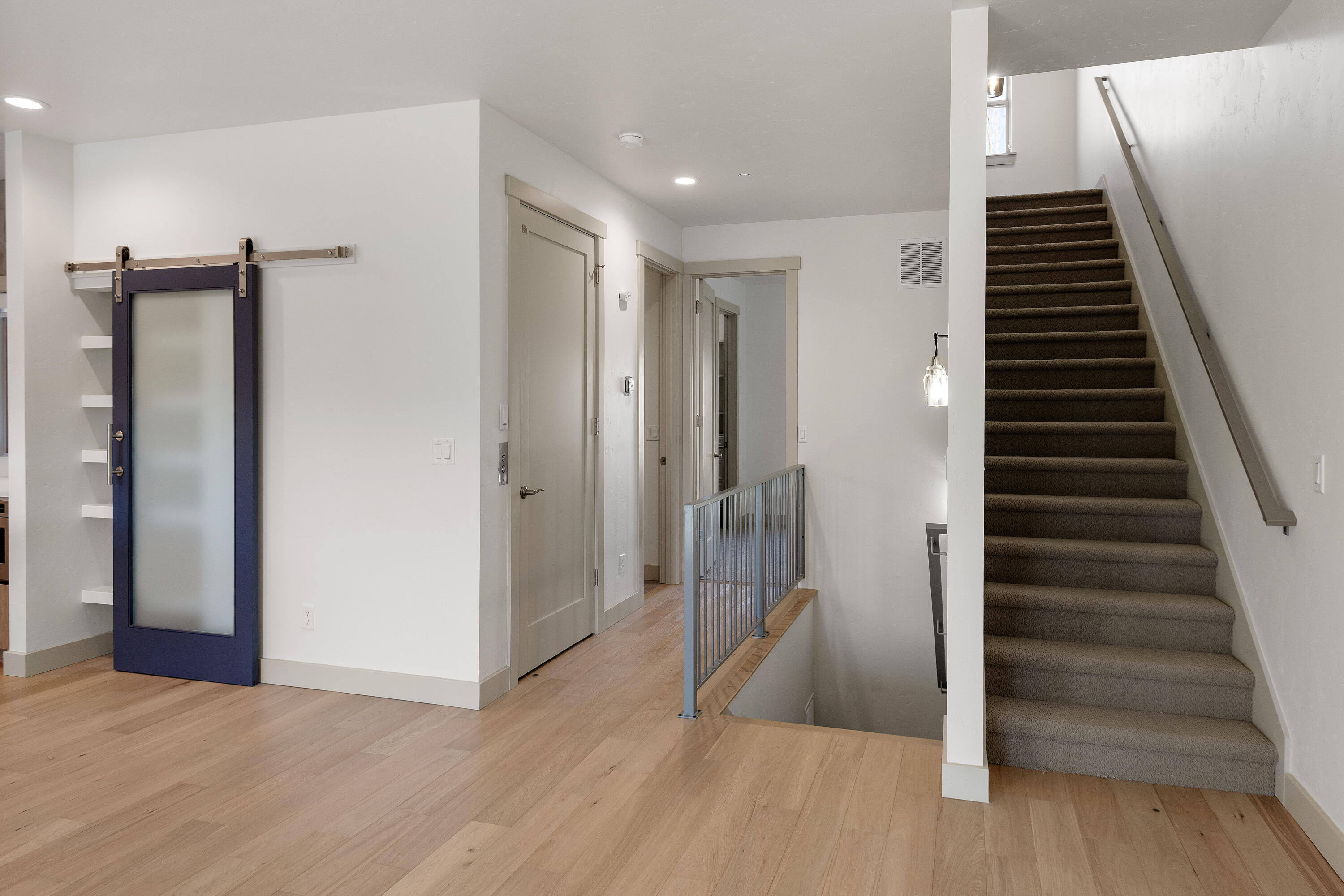 680 Southwest Otter Way Bend, OR 97702 - Photo 9 of 48 a view of entryway with wooden floor