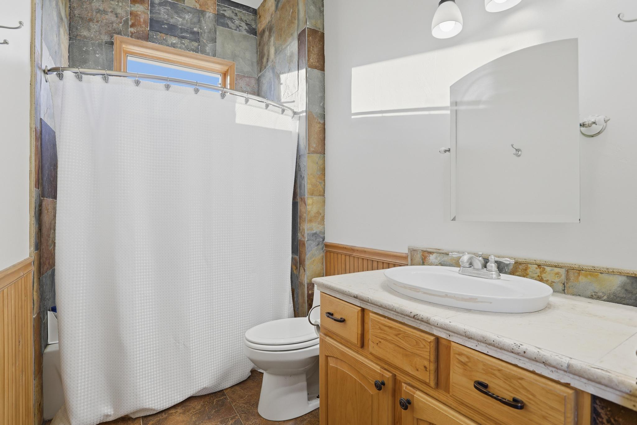 32 Saddleback Trail Star Valley, AZ 85541 - Photo 24 of 46 3rd Bath - Full
