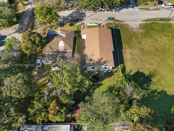 $2,250 | 836 Northwest 98th Street, Unit 838, Miami, FL 33150