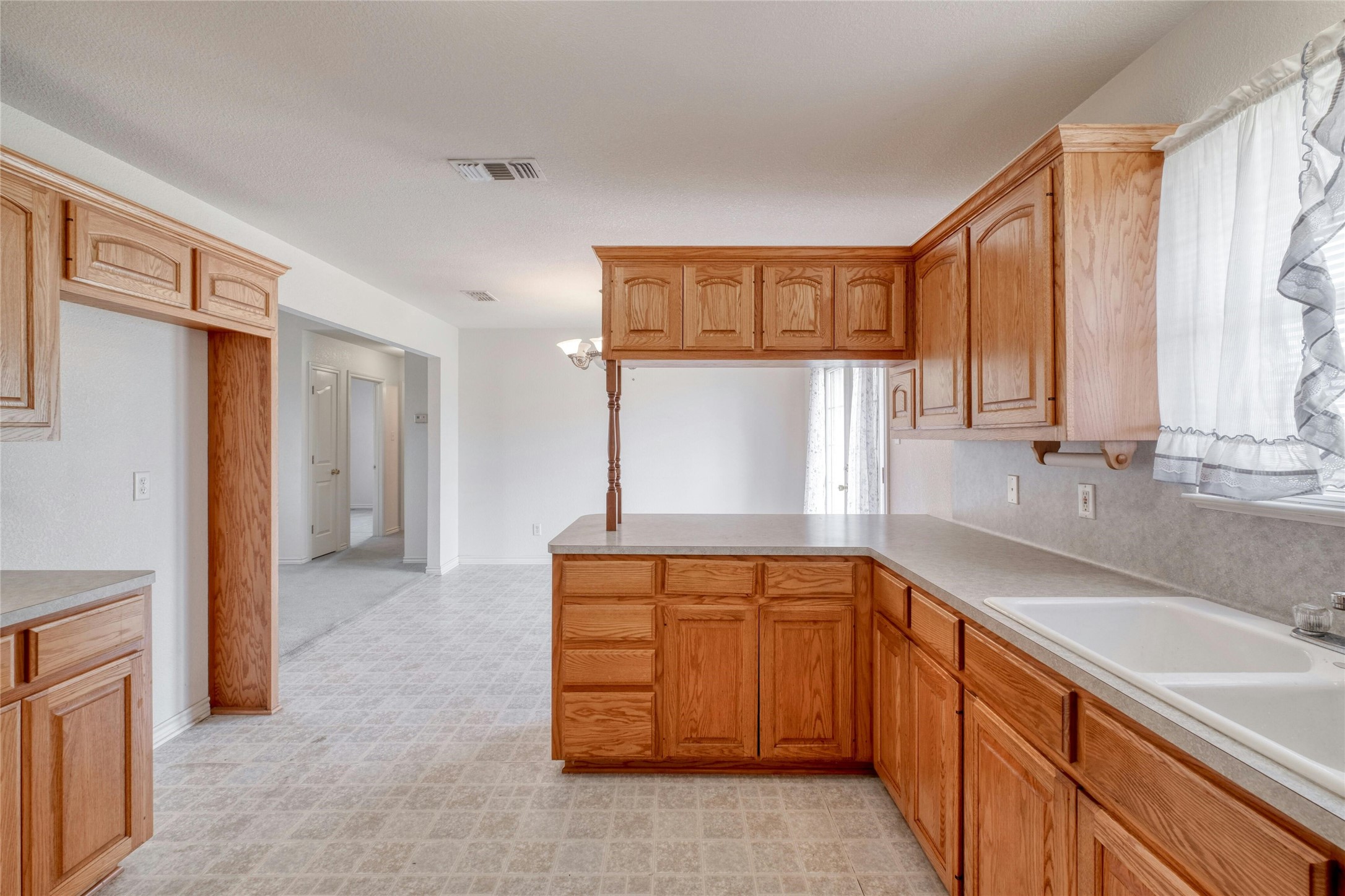 615 County Road 357 Granger, TX 76530 - Photo 16 of 30