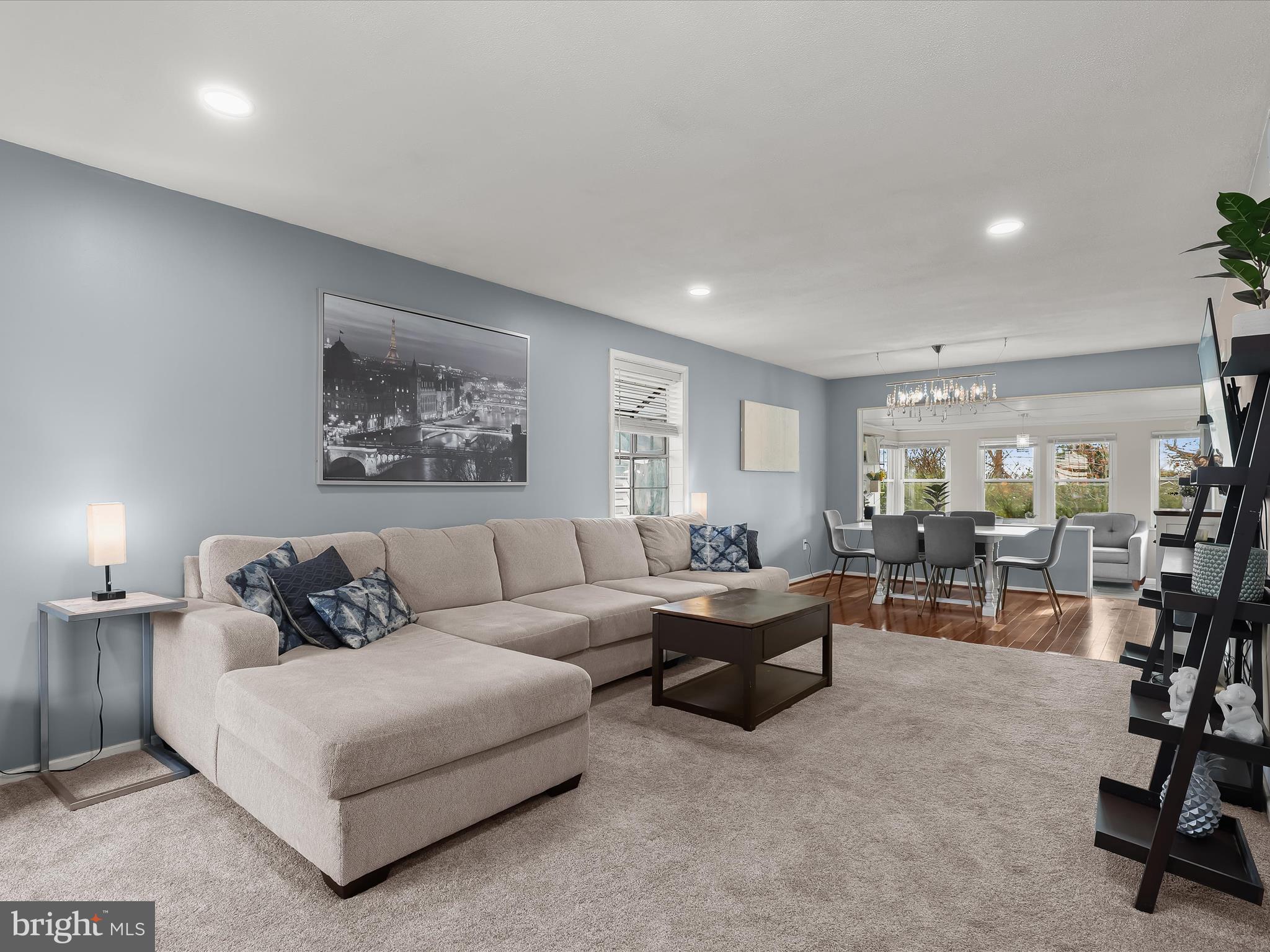 51 East Timonium Road Lutherville-Timonium, MD 21093 - Photo 4 of 42 Living Room