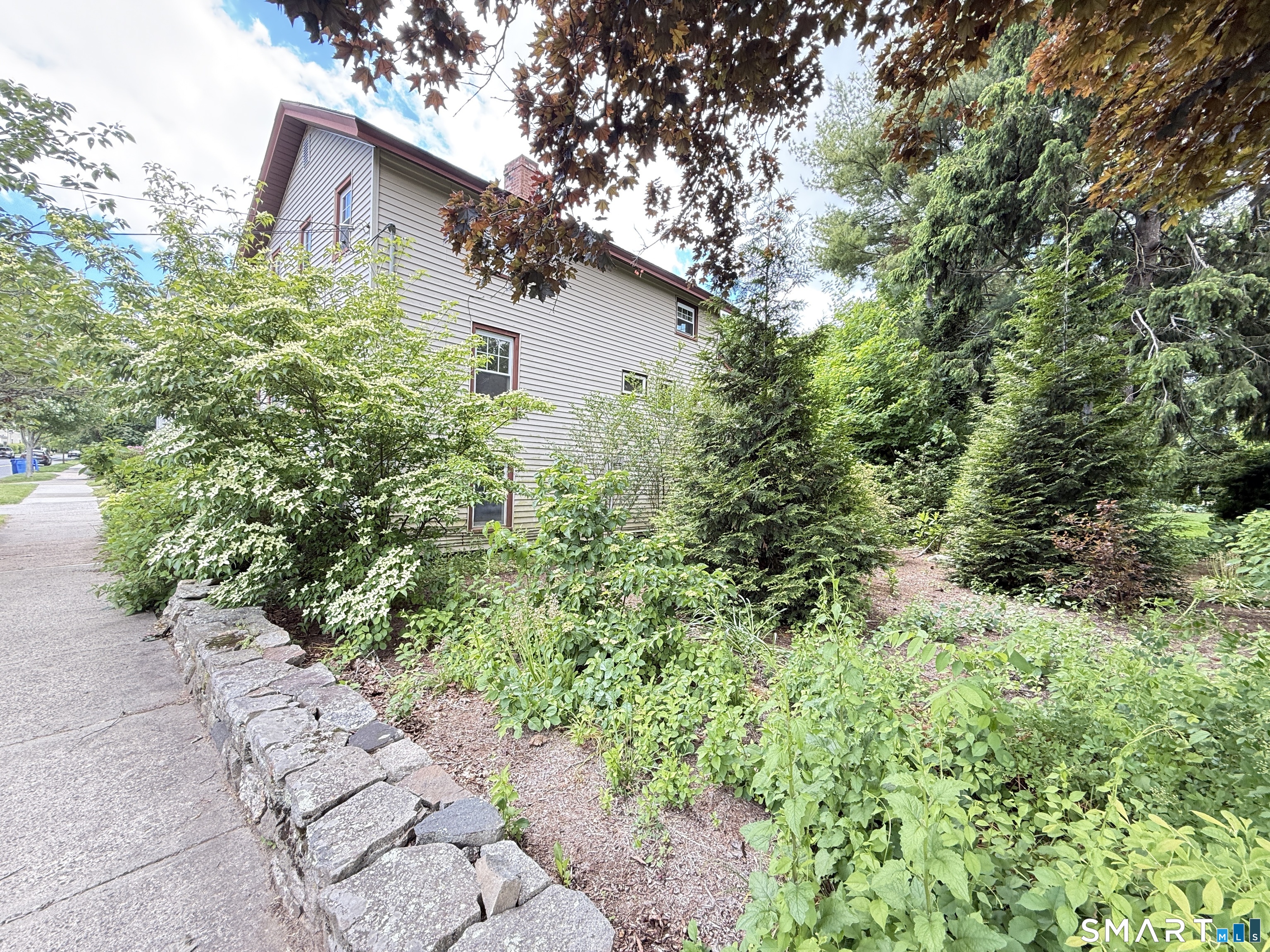 86 State Street Guilford, CT 06437 - Photo 5 of 18