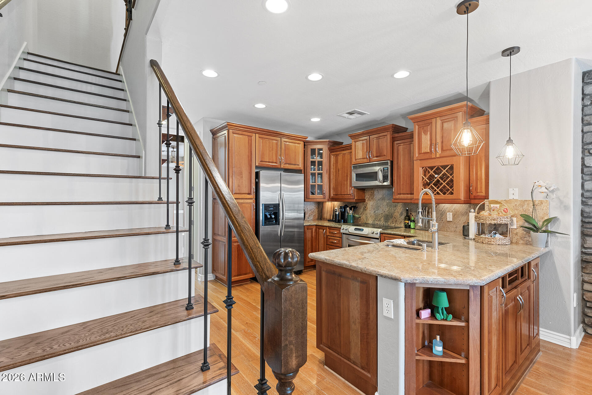 2454 East Roma Avenue Phoenix, AZ 85016 - Photo 11 of 38 39