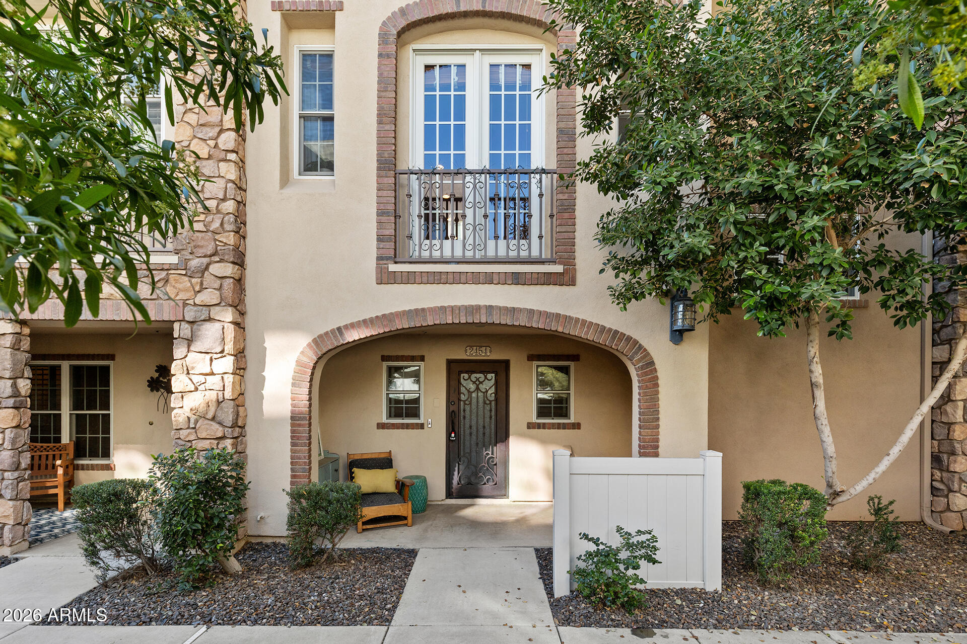 2454 East Roma Avenue Phoenix, AZ 85016 - Photo 32 of 38 05