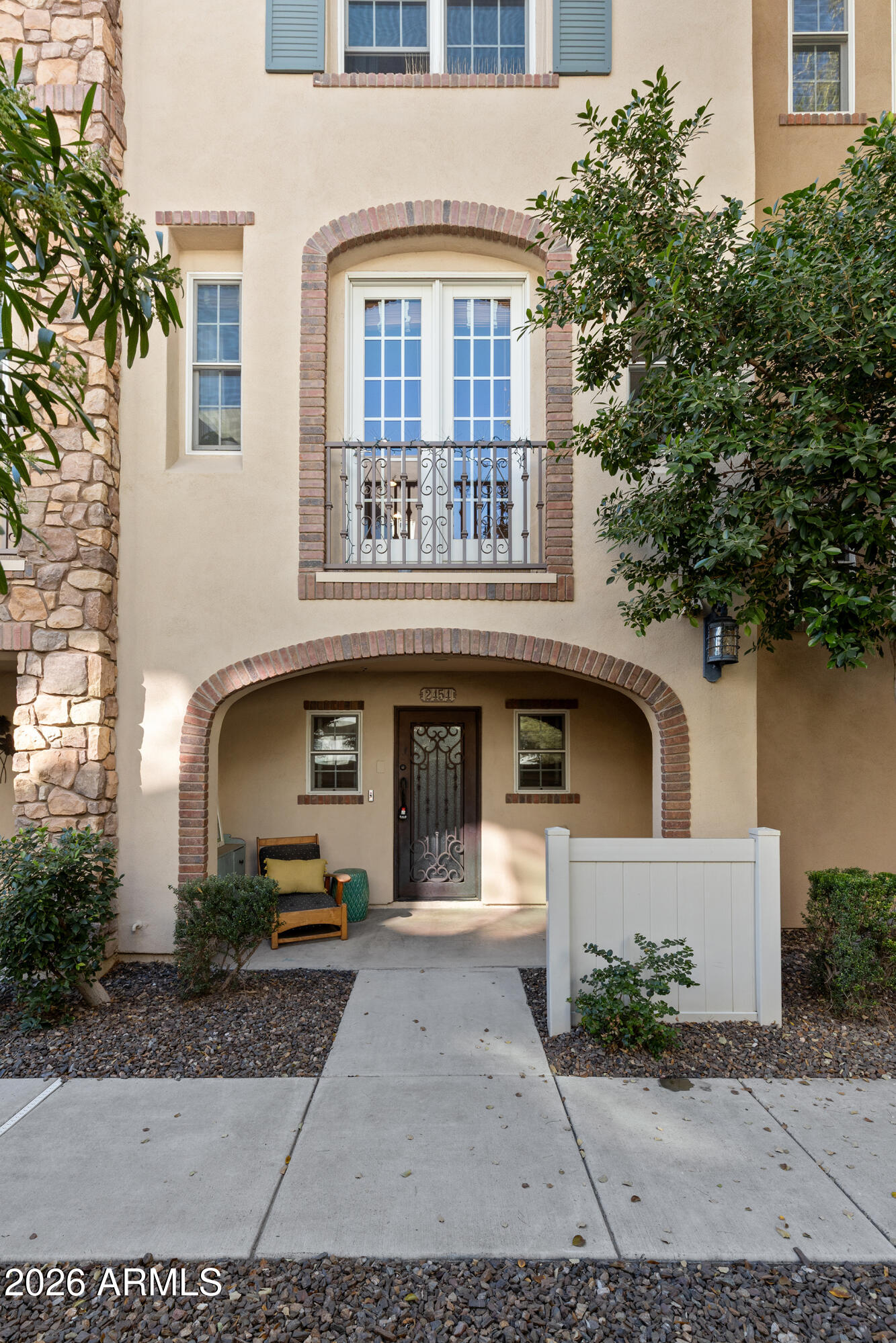 2454 East Roma Avenue Phoenix, AZ 85016 - Photo 34 of 38 11