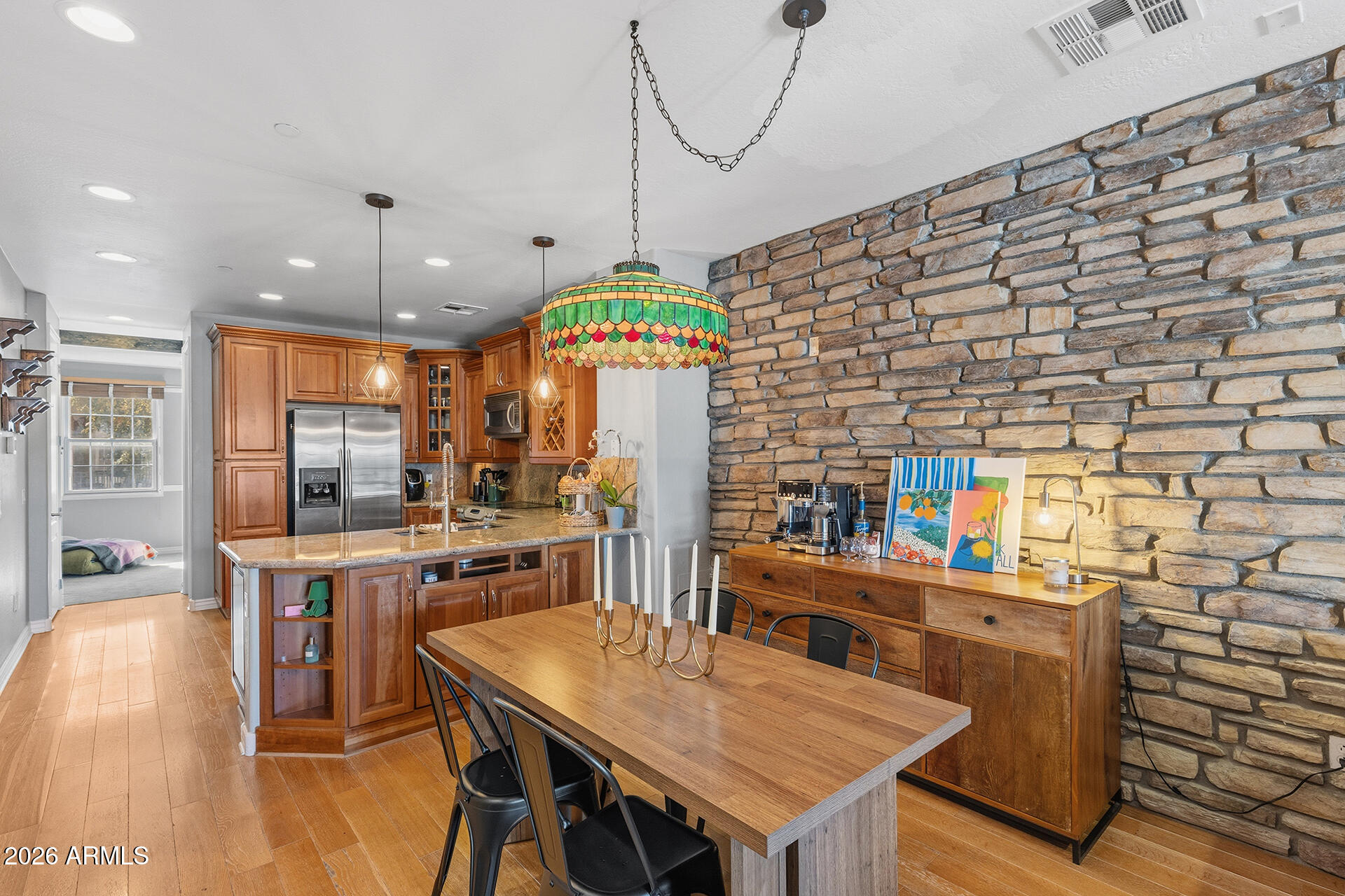 2454 East Roma Avenue Phoenix, AZ 85016 - Photo 8 of 38 62