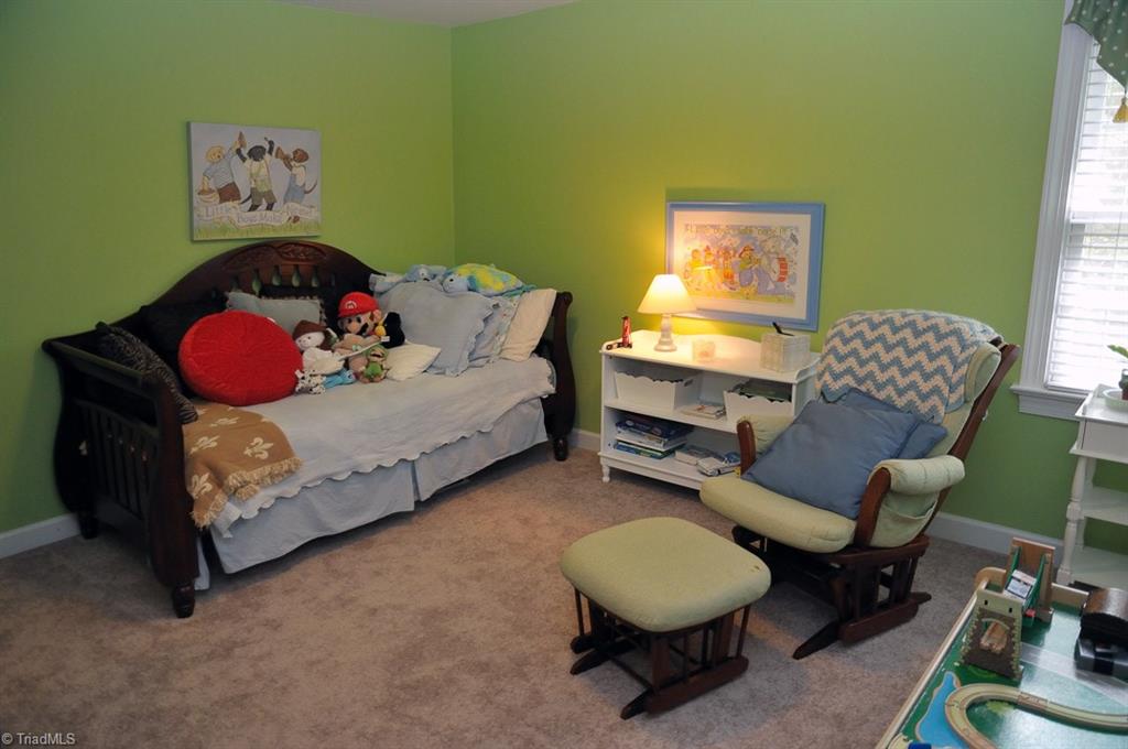 5601 Greenlee Road Greensboro, NC 27410 - Photo 14 of 21 Gallery Image 14