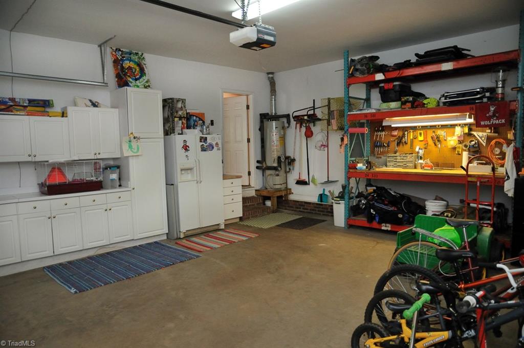 5601 Greenlee Road Greensboro, NC 27410 - Photo 19 of 21 Gallery Image 19