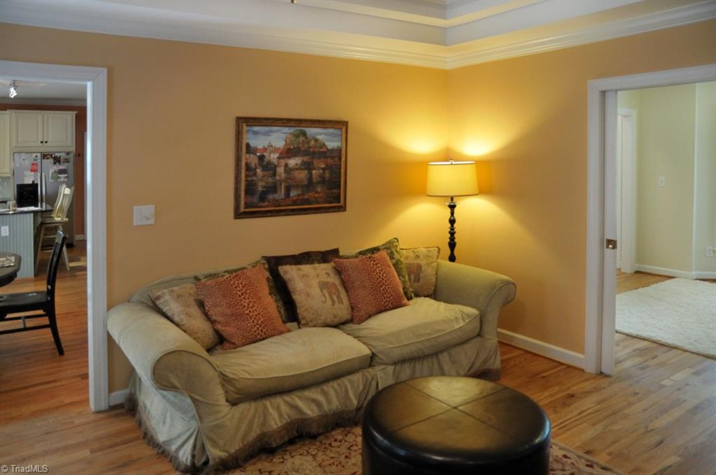 5601 Greenlee Road Greensboro, NC 27410 - Photo 4 of 21 Gallery Image 4
