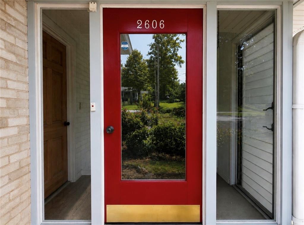 2606 Lake View Drive Rome, GA 30165 - Photo 3 of 16