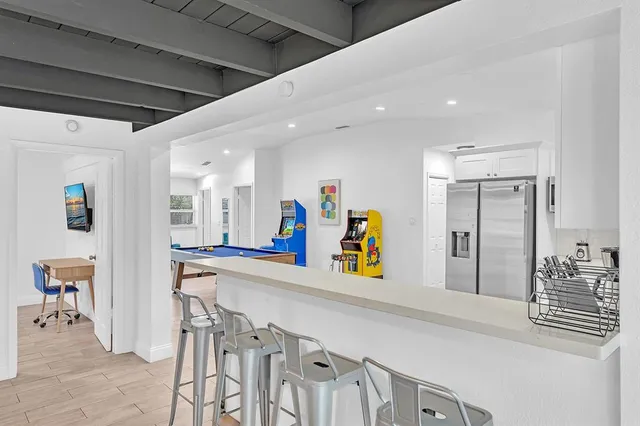 $995,000 | 1580 Northeast 35th Street, Oakland Park, FL 33334