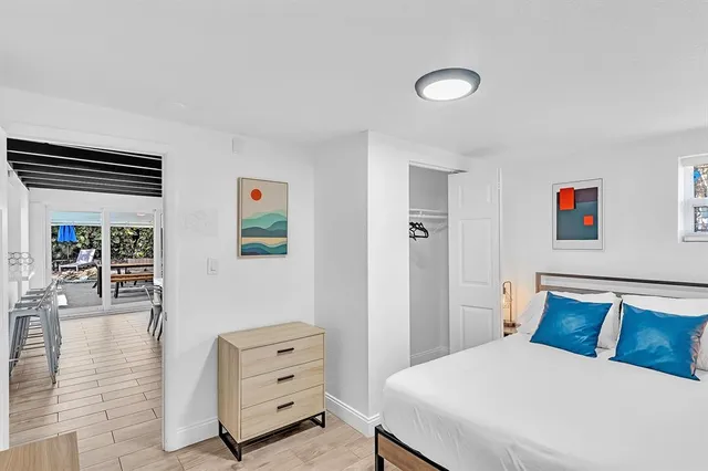 $995,000 | 1580 Northeast 35th Street, Oakland Park, FL 33334