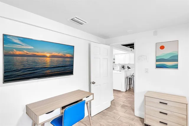 $995,000 | 1580 Northeast 35th Street, Oakland Park, FL 33334