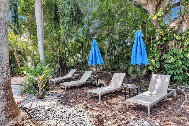 $995,000 | 1580 Northeast 35th Street, Oakland Park, FL 33334