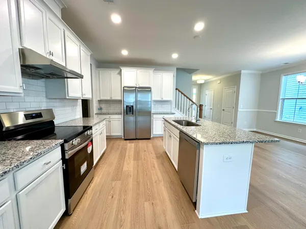 $2,550 | 8803 Lannister Drive, North Charleston, SC 29420