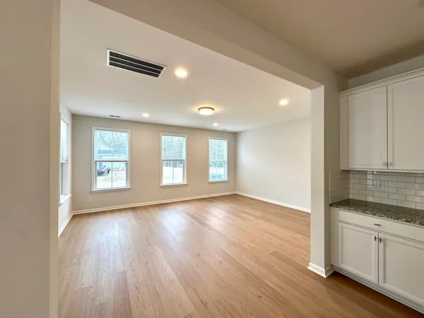 $2,550 | 8803 Lannister Drive, North Charleston, SC 29420