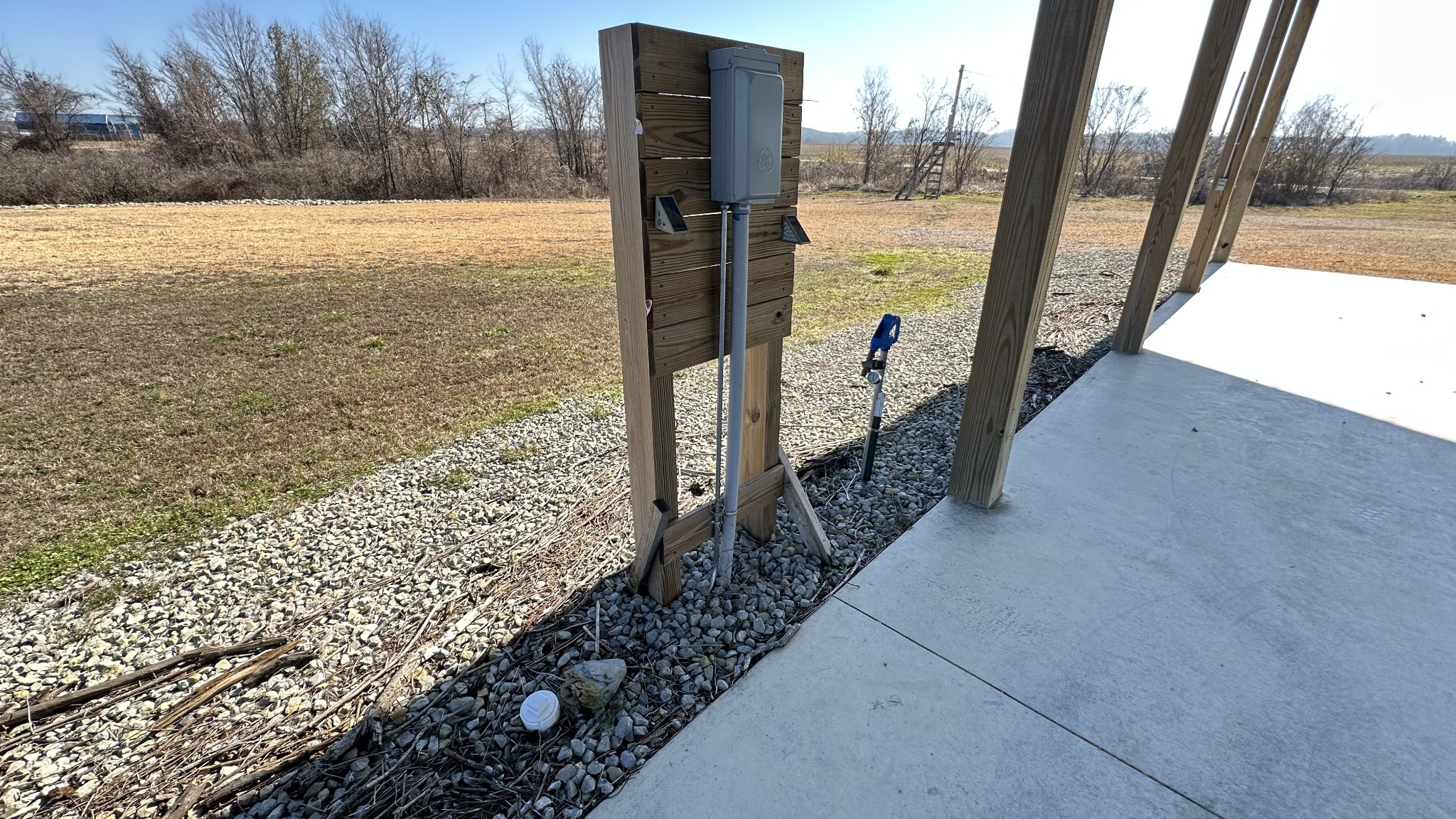 2287 Hardin Bottom River Road Clifton, TN 38425 - Photo 13 of 32 a view of a balcony with an ocean view