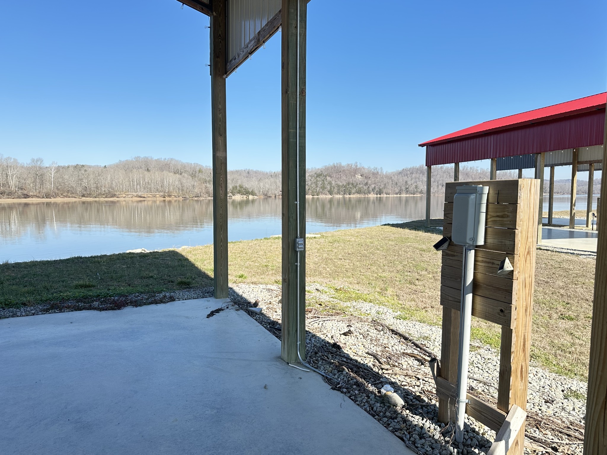 2287 Hardin Bottom River Road Clifton, TN 38425 - Photo 14 of 32 a view of a lake from a balcony