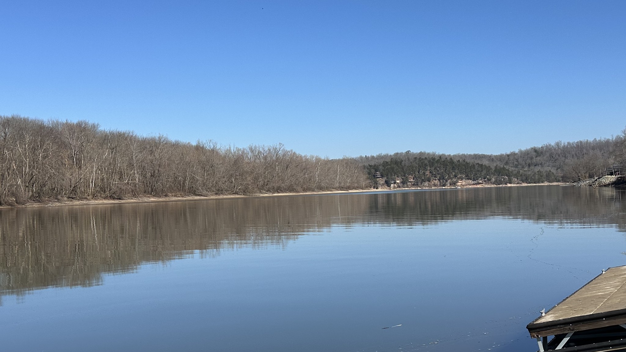 2287 Hardin Bottom River Road Clifton, TN 38425 - Photo 25 of 32 a view of a lake