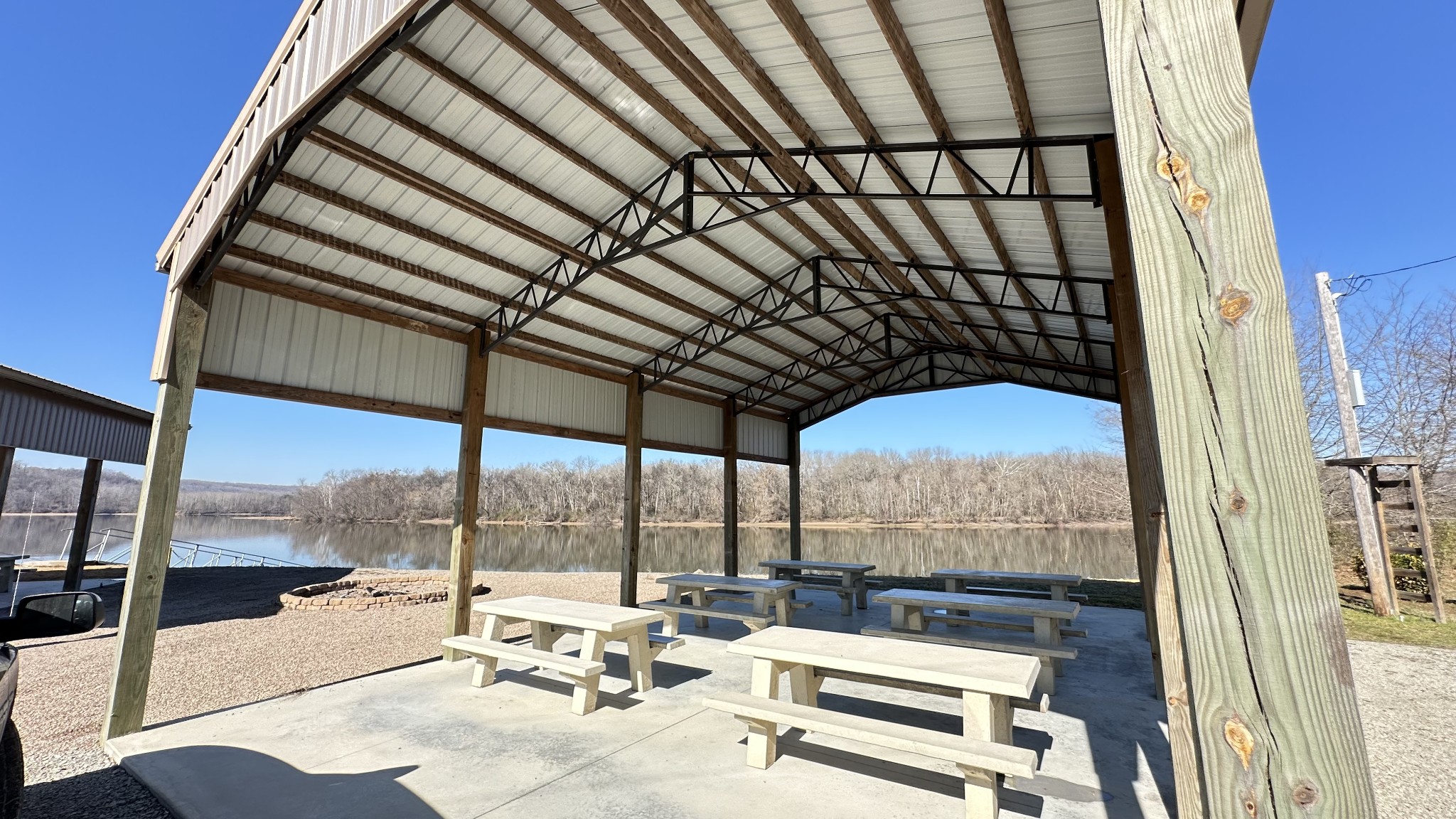 2287 Hardin Bottom River Road Clifton, TN 38425 - Photo 31 of 32 a building outdoor space with seating space