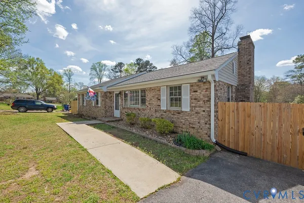 $339,950 | 10206 Brittonwood Drive, Richmond, VA 23237