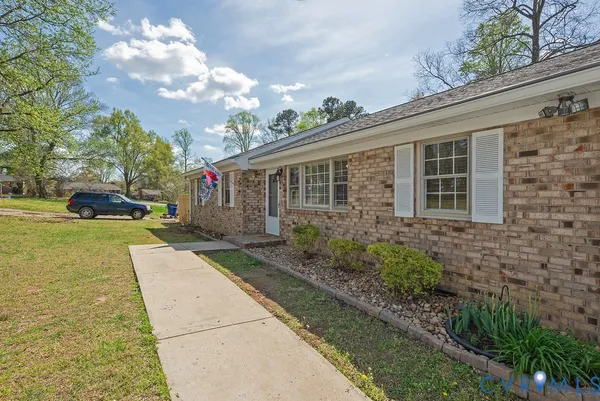 $339,950 | 10206 Brittonwood Drive, Richmond, VA 23237