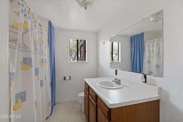 $599,000 | 8264-abc East Dakota Road, Hereford, AZ 85615