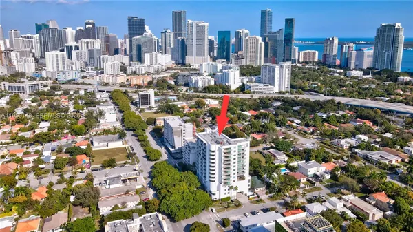 $3,900 | The Roads, Miami, FL 33129