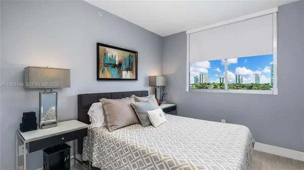 $3,900 | The Roads, Miami, FL 33129