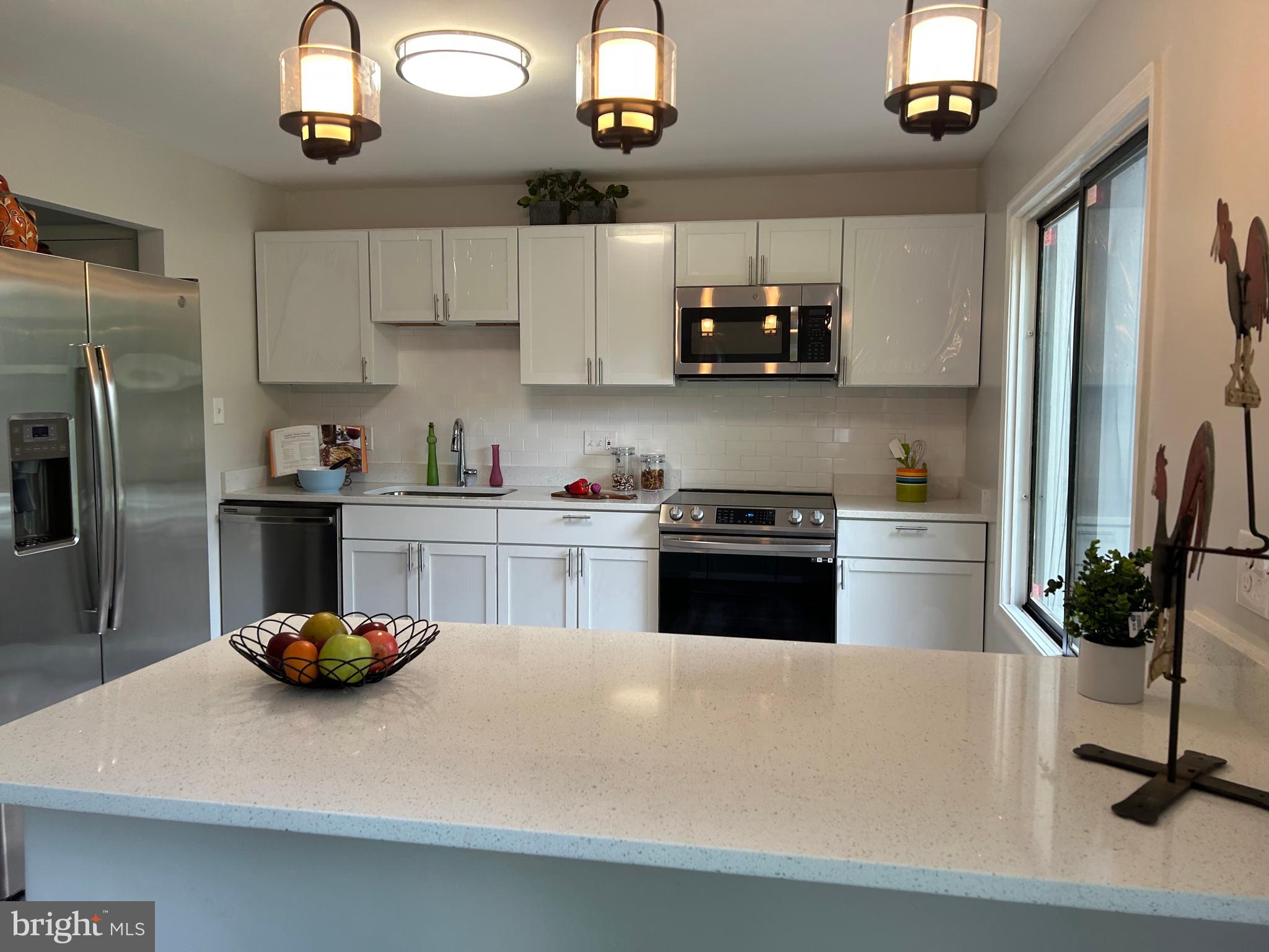9043 Centerway Road Gaithersburg, MD 20879 - Photo 12 of 44