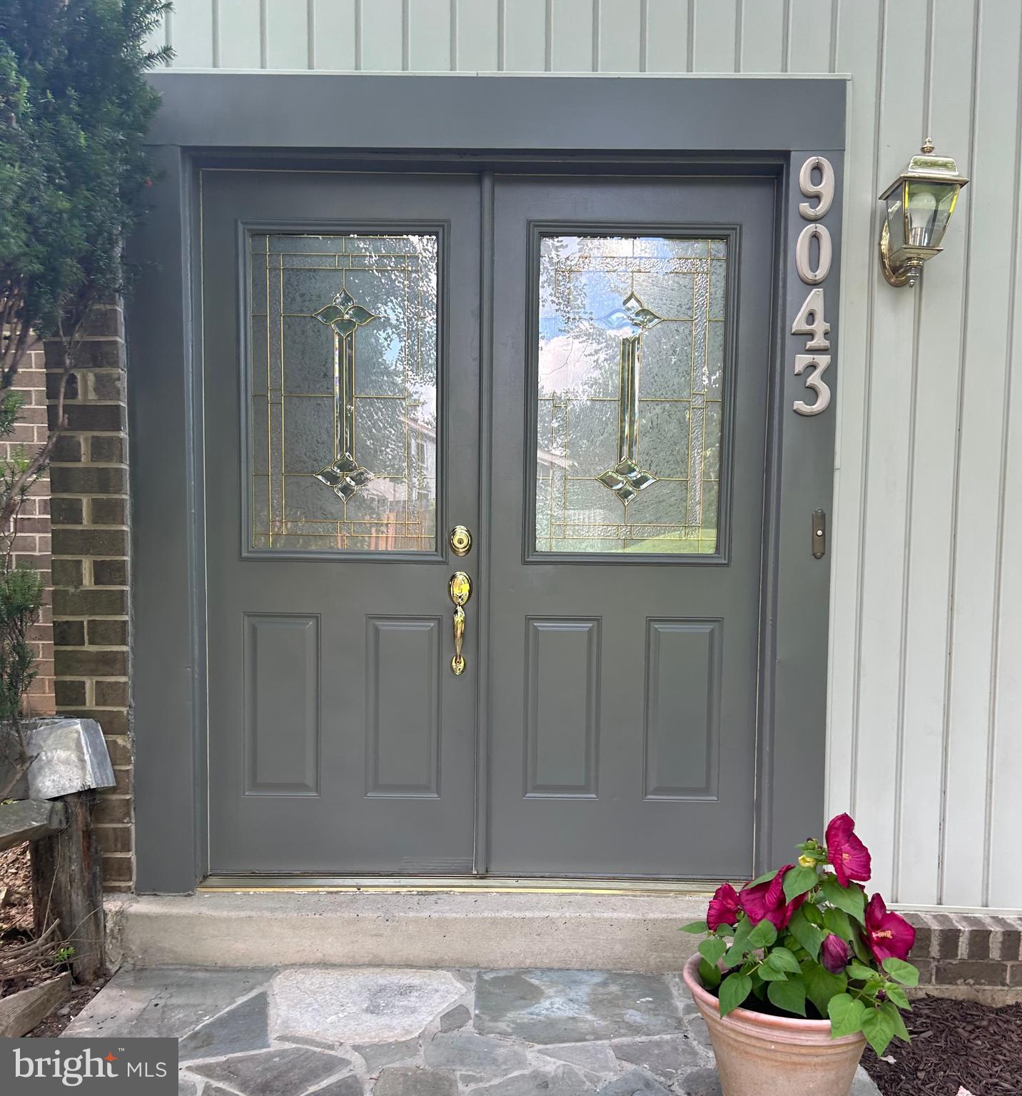 9043 Centerway Road Gaithersburg, MD 20879 - Photo 2 of 44