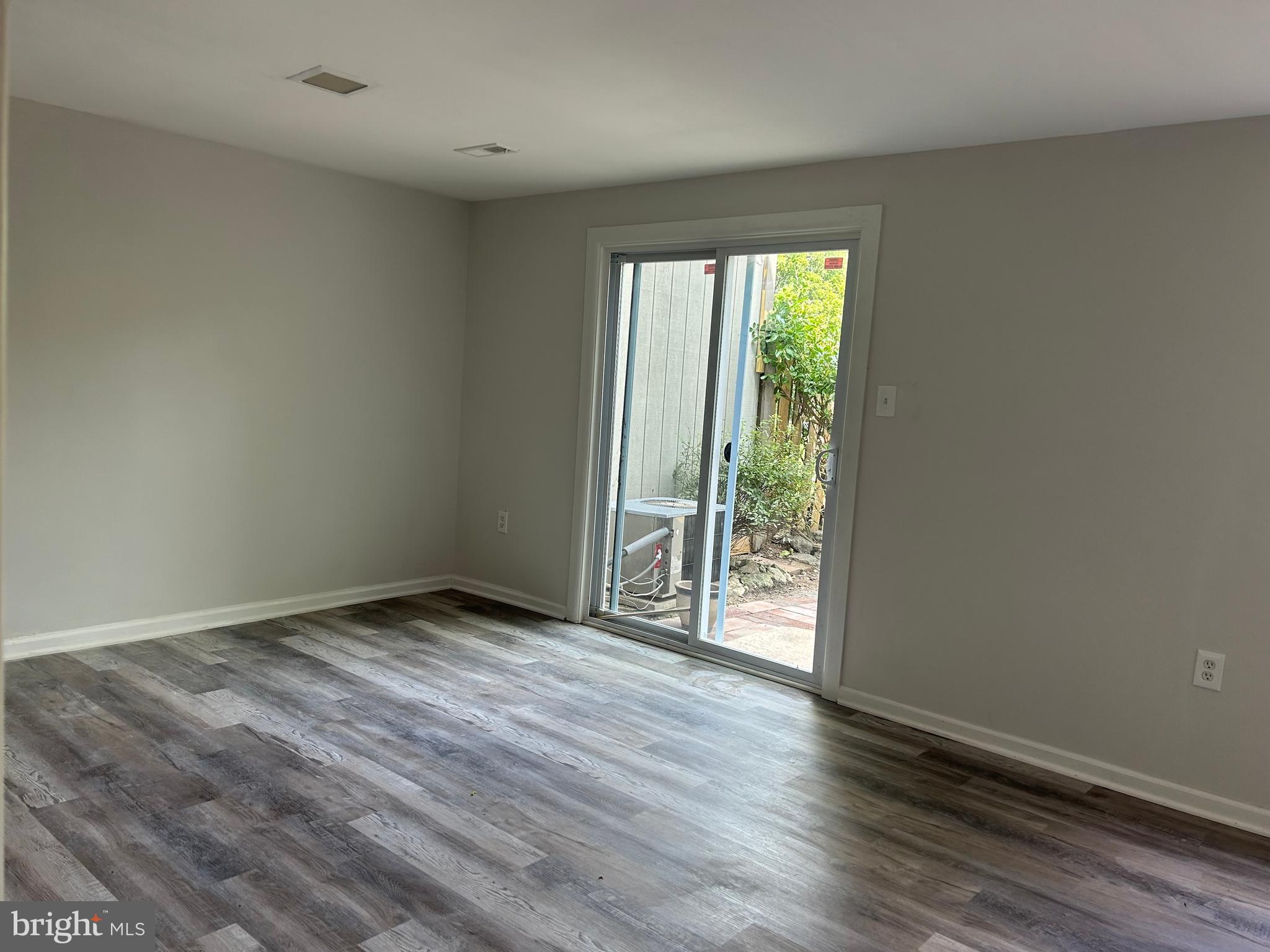 9043 Centerway Road Gaithersburg, MD 20879 - Photo 38 of 44