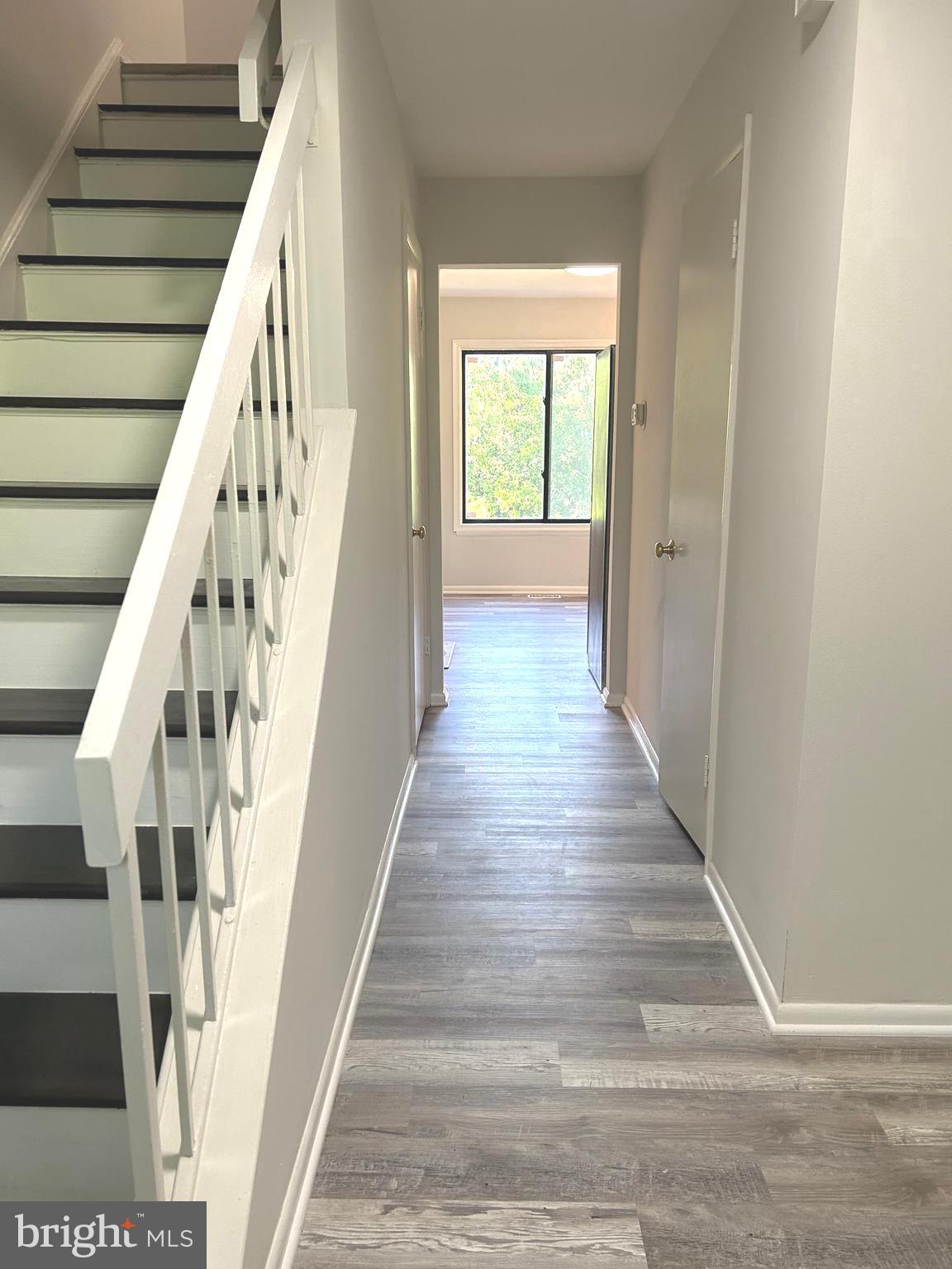 9043 Centerway Road Gaithersburg, MD 20879 - Photo 4 of 44