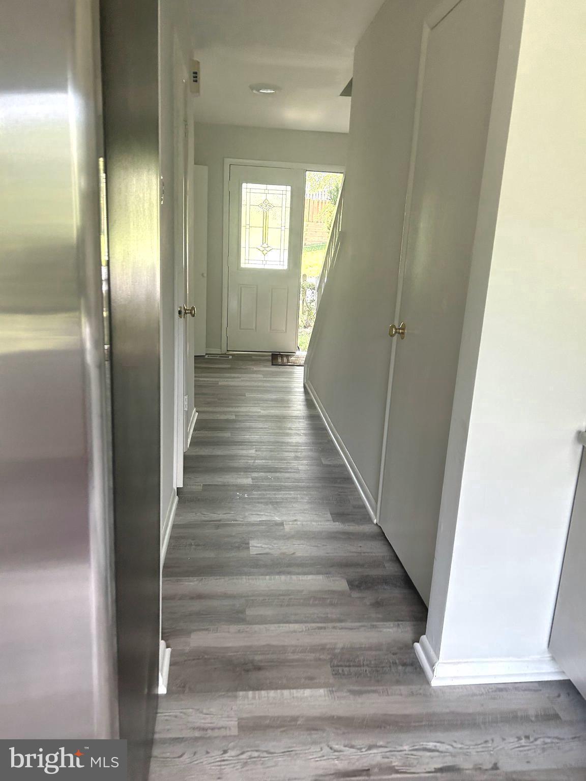 9043 Centerway Road Gaithersburg, MD 20879 - Photo 5 of 44