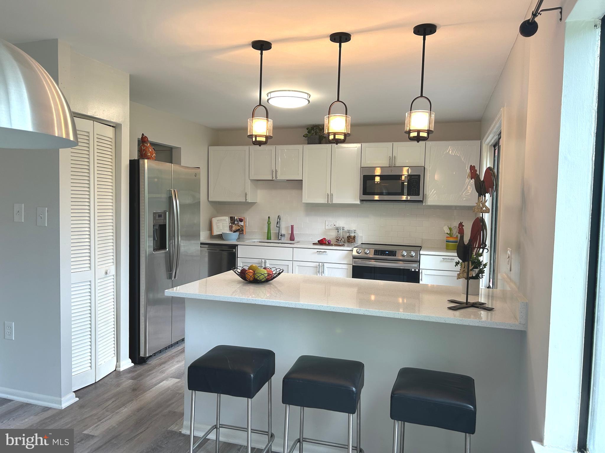 9043 Centerway Road Gaithersburg, MD 20879 - Photo 10 of 44
