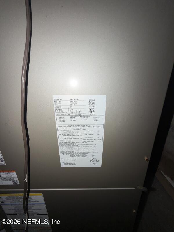 1926 Spring Drive Road Jacksonville, FL 32209 - Photo 7 of 19 a view of bathroom