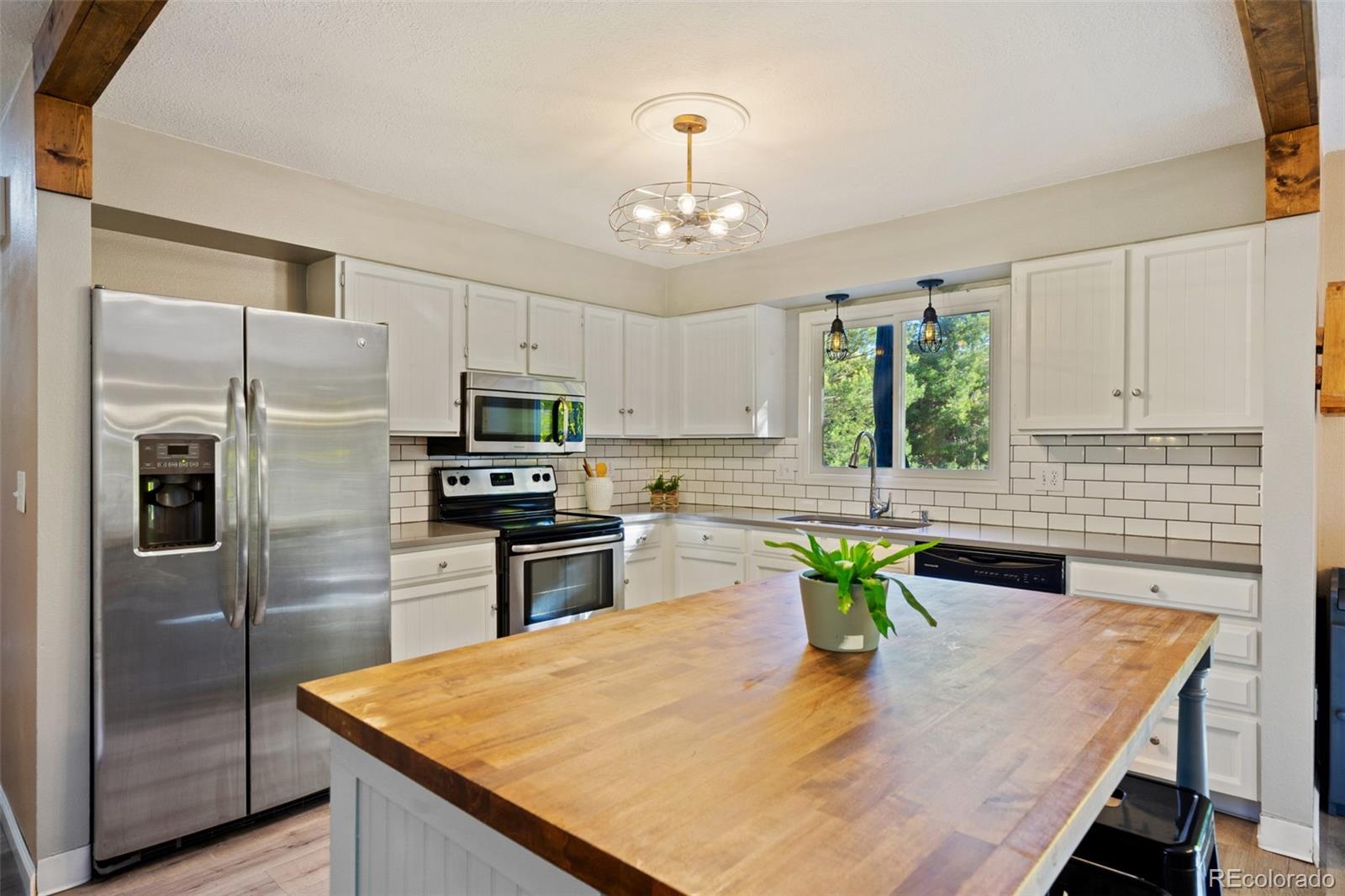 1407 Centennial Road Fort Collins, CO 80525 - Photo 11 of 40 Gallery Image 11