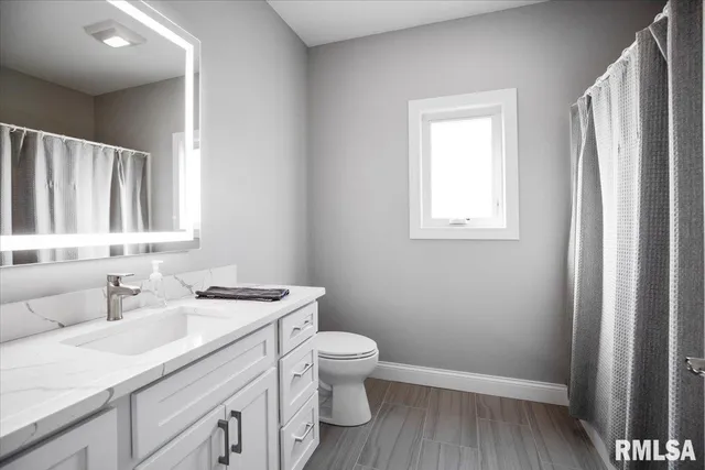 $799,900 | 2813 Richardson Drive, Springfield, IL 62711