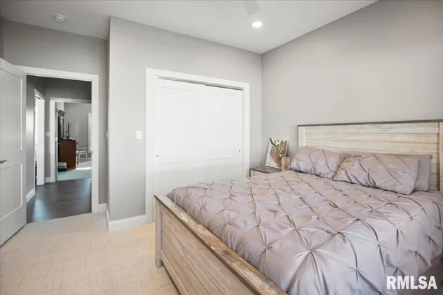 $799,900 | 2813 Richardson Drive, Springfield, IL 62711