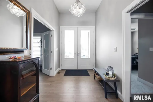 $799,900 | 2813 Richardson Drive, Springfield, IL 62711