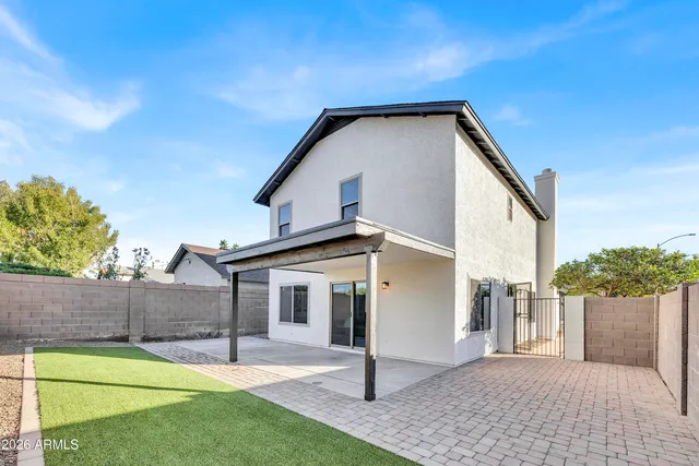 $2,095 | 8876 West Bluefield Avenue, Peoria, AZ 85382