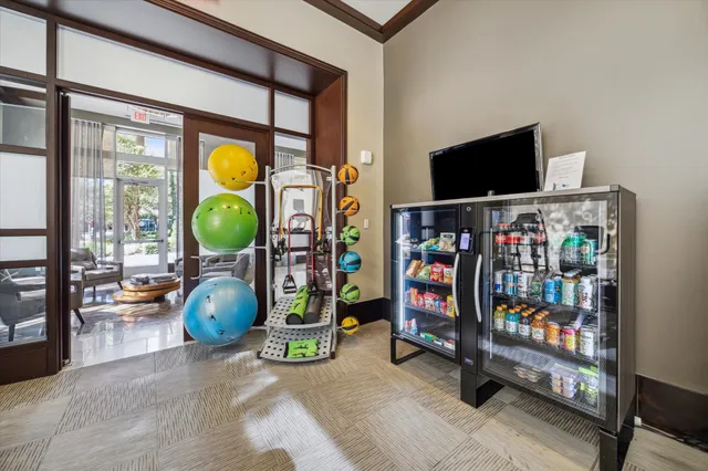 $2,606 | 9870 Gaylord Drive, Unit 1116, Houston, TX 77024