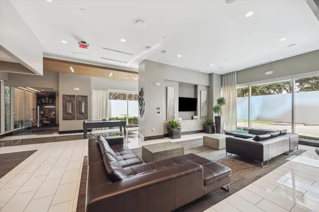 $2,606 | 9870 Gaylord Drive, Unit 1116, Houston, TX 77024