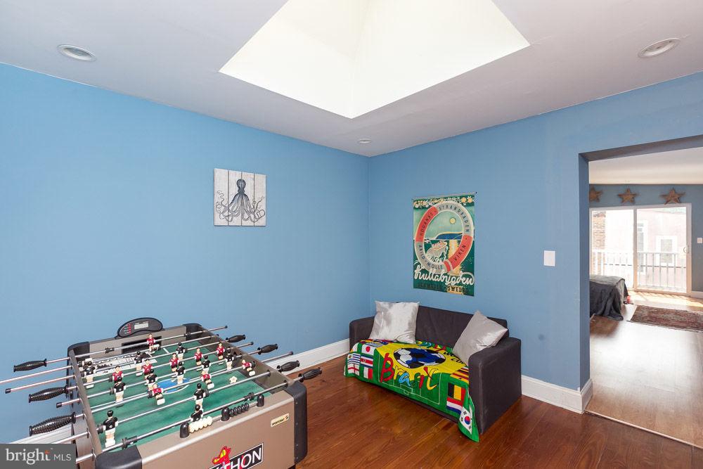 1250 Riverside Avenue Baltimore, MD 21230 - Photo 18 of 30 Game Rm, Office, Dressing Rm, Nursery-your choice!